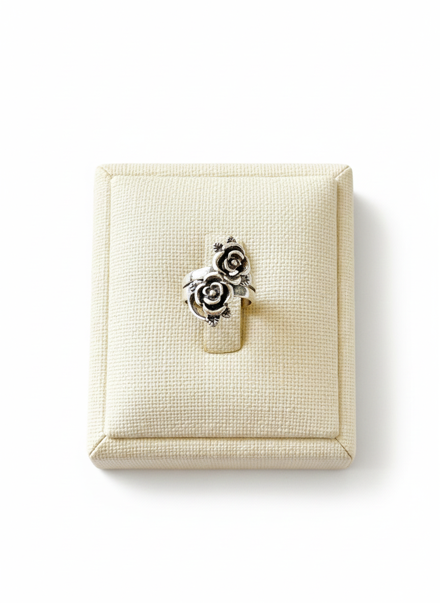 The Midnight Rose Bouquet Ring