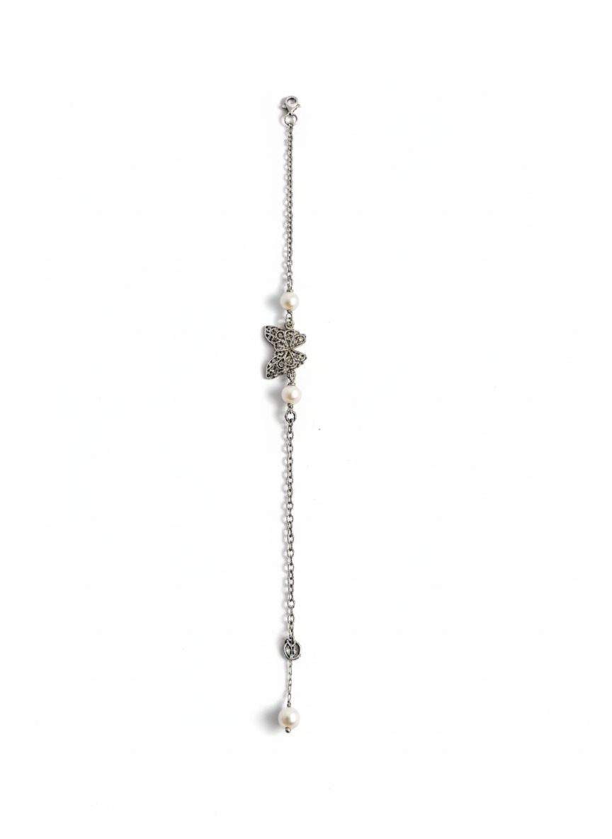 The Mariposa Pearl Bracelet